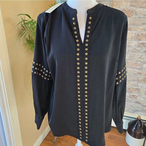 NWT Stitch Fix Black With Studs XS Blouse - Picture 1 of 8
